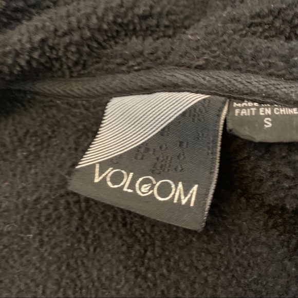 ✅ Volcom Red Gray White Black Zipper Hoodie, Small - Picture 4 of 11